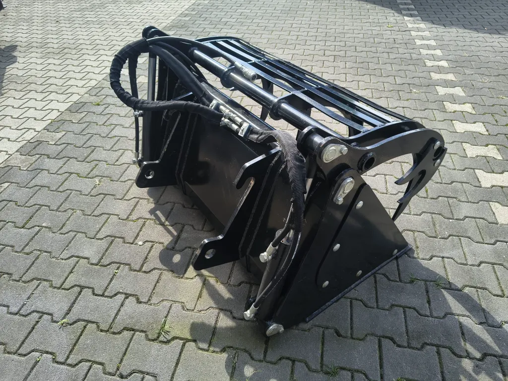 Hemach silagegrijper 1.2m Giant aansluiting gebruikt (2).webp