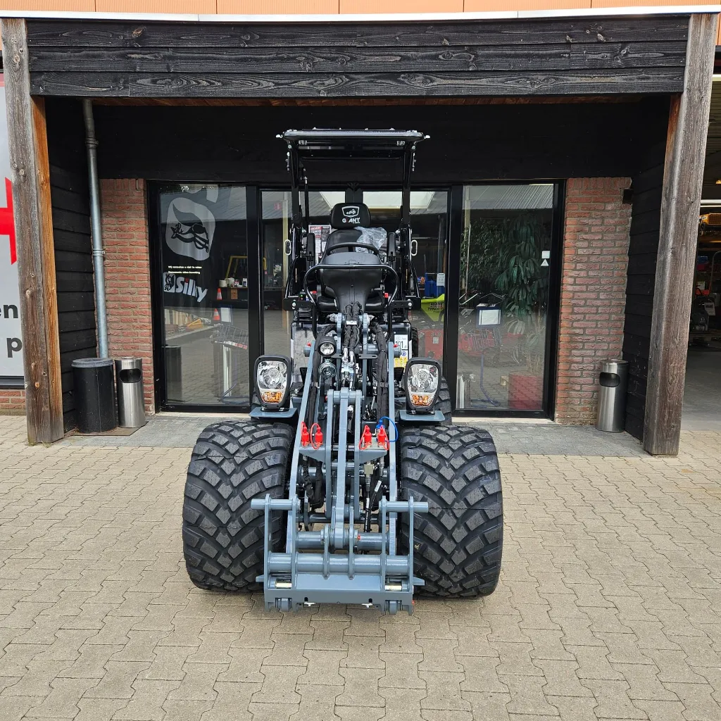 Giant G1500 L-Xtra - showroom 3.webp