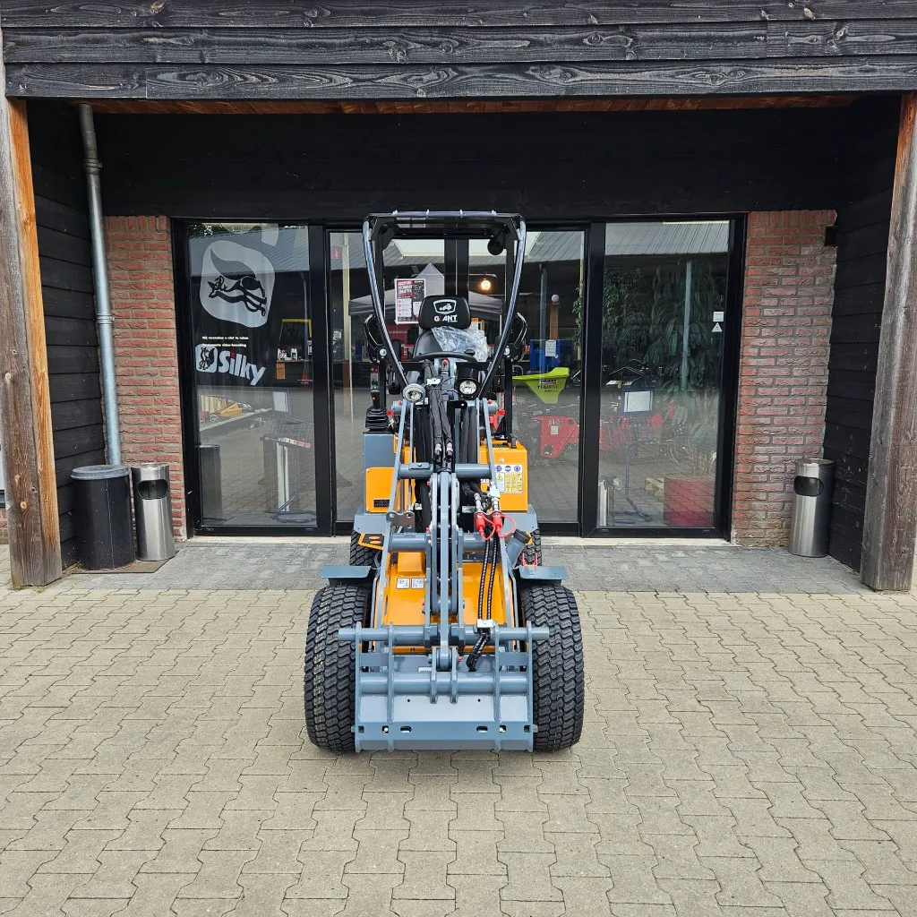 Giant G1200 - showroom 4.webp
