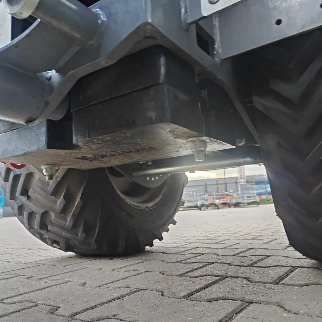 Giant G1500L X-tra (15).webp