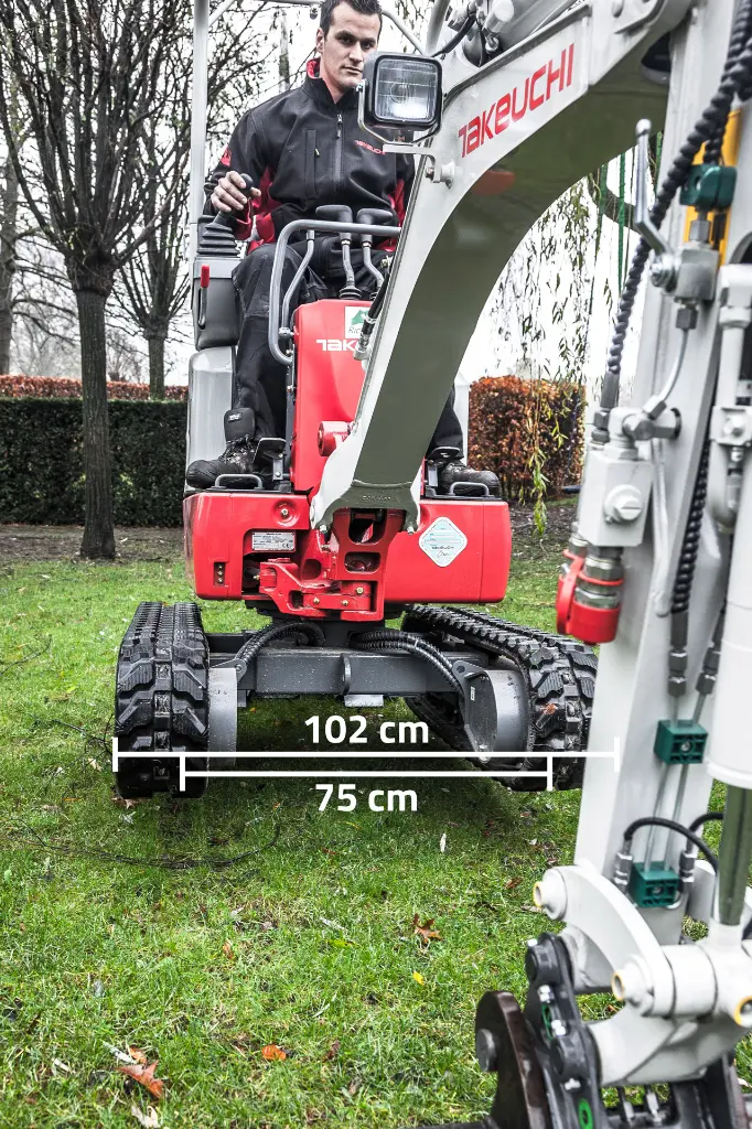 minigraver-takeuchi-tb210r-3.webp