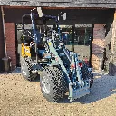 Giant G2500HD (2).webp