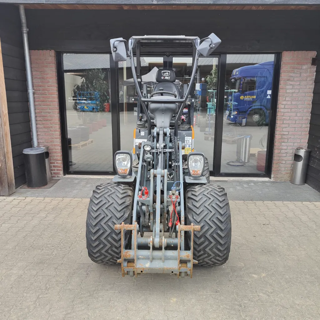 Giant G1500 X-TRA (6).webp
