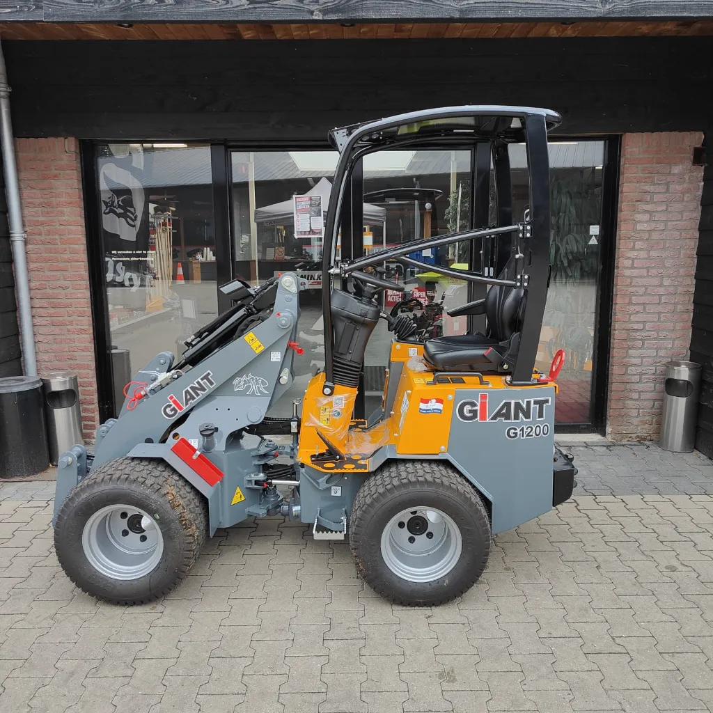 Giant G1200 (1).webp