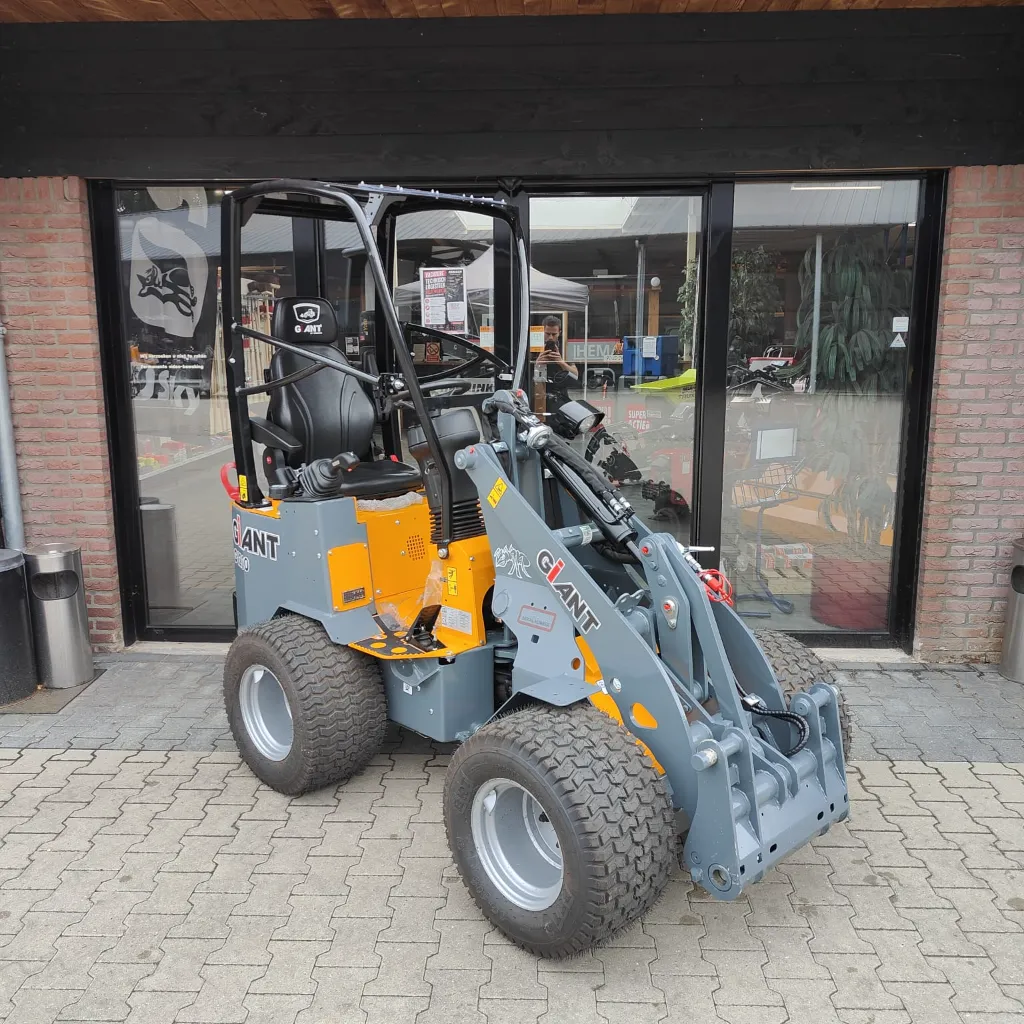 Giant G1200 (6).webp