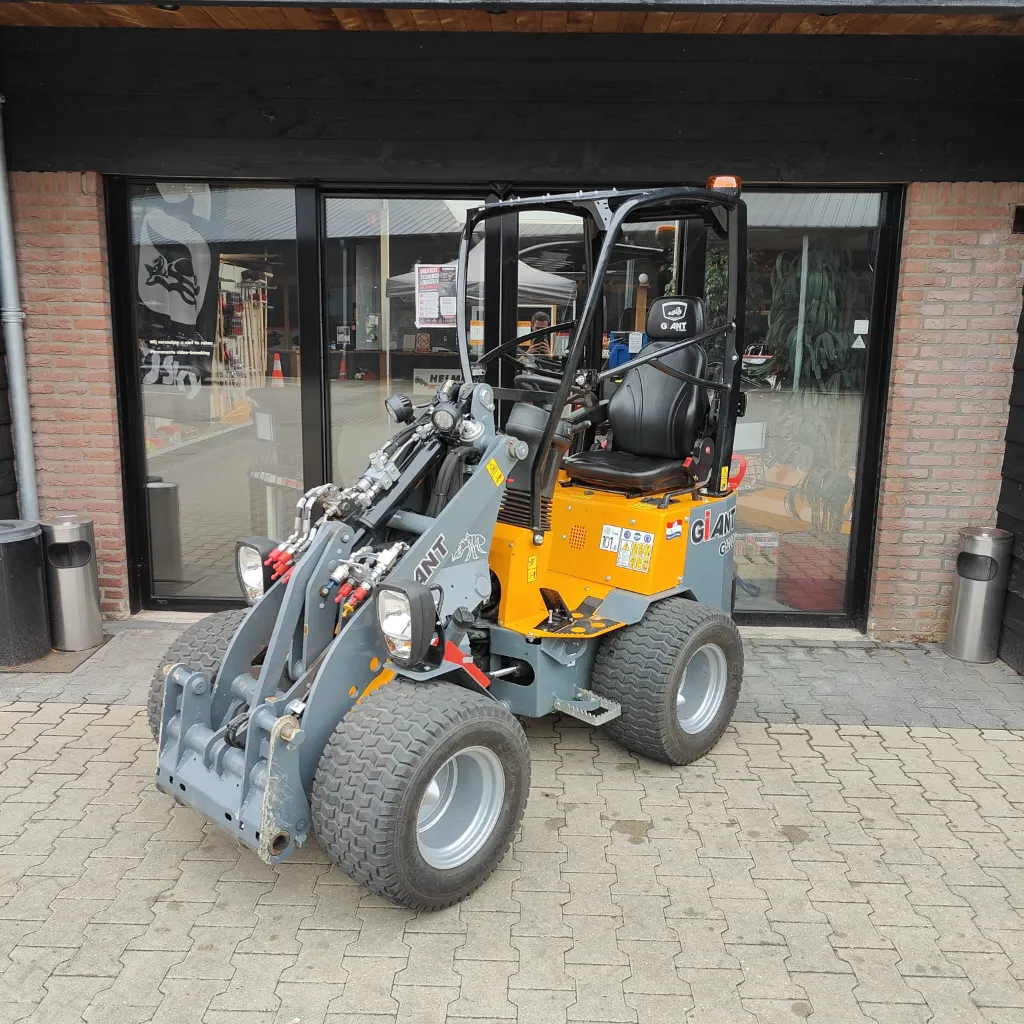 Giant G1200 (17).webp