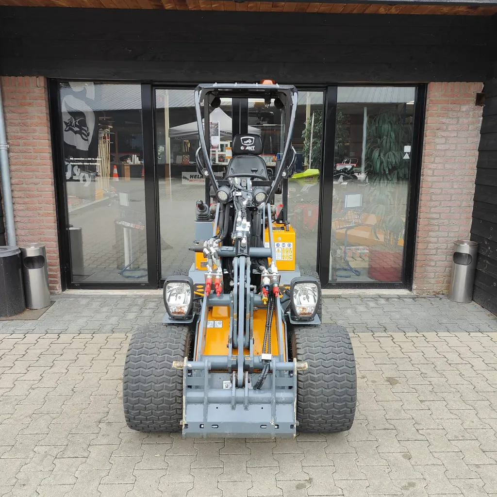 Giant G1200 (16).webp