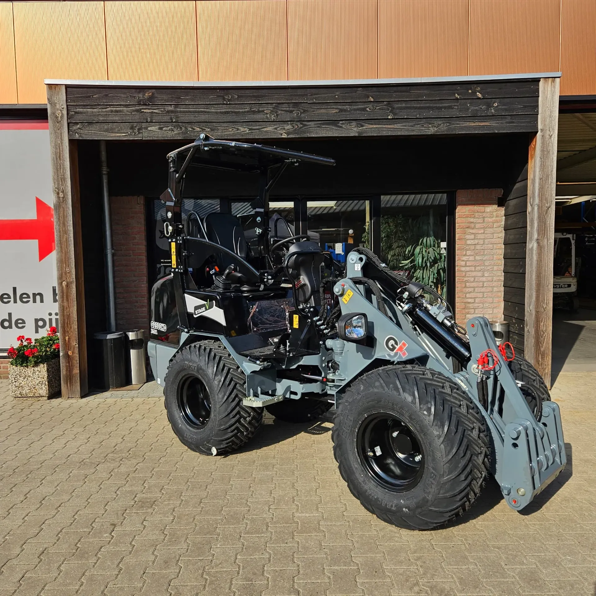 GIANT G2500 X-TRA HD