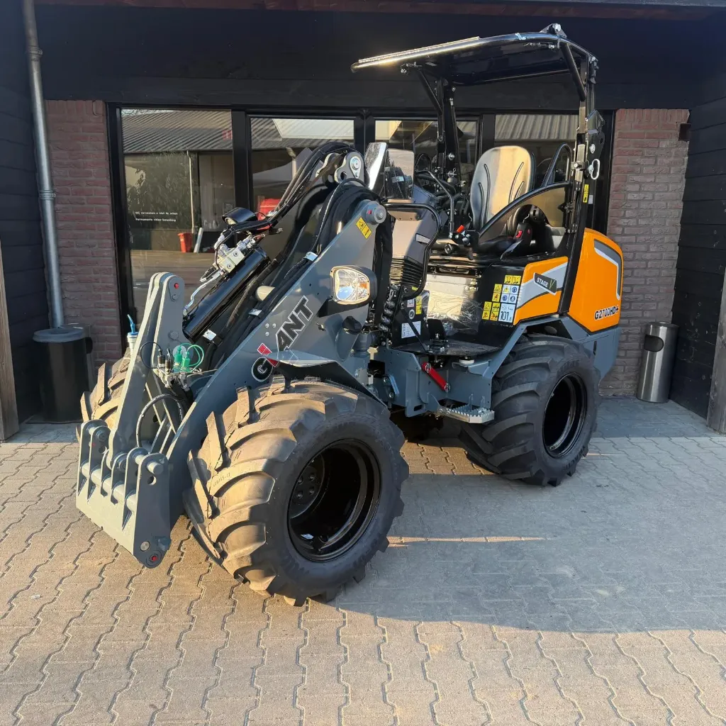 [XP5G2D2CJTT053195] Giant G2700 HD+