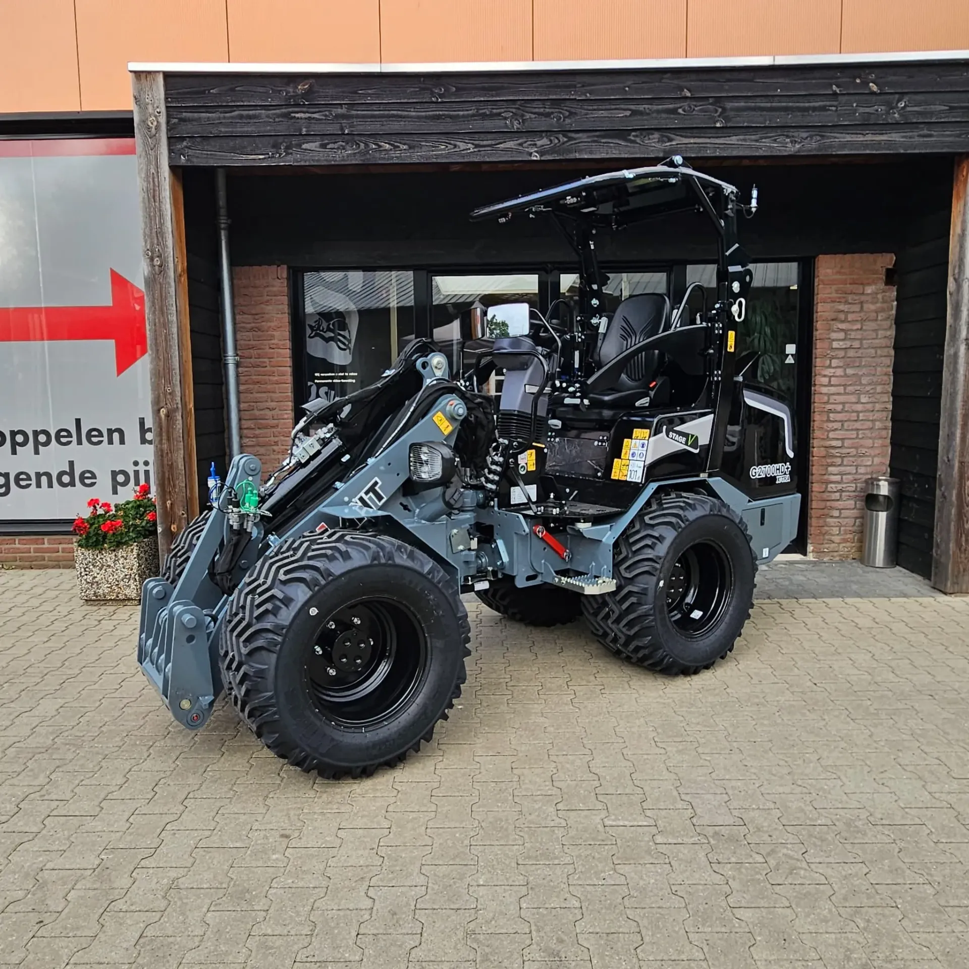 [XP5G2D2MHTT055920] GIANT G2700 X-TRA HD+